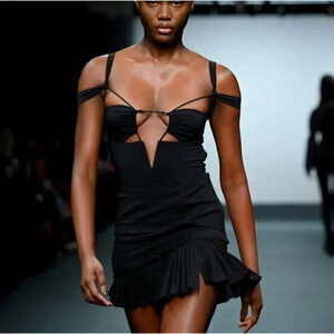 NWT $725 NENSI DOJAKA Black Swimsuits Gathered Bra one Pieces V Wire sz …